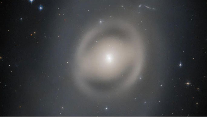 Ảnh Bóng ma kỳ ảo NGC 6684 - (Ảnh: NASA).