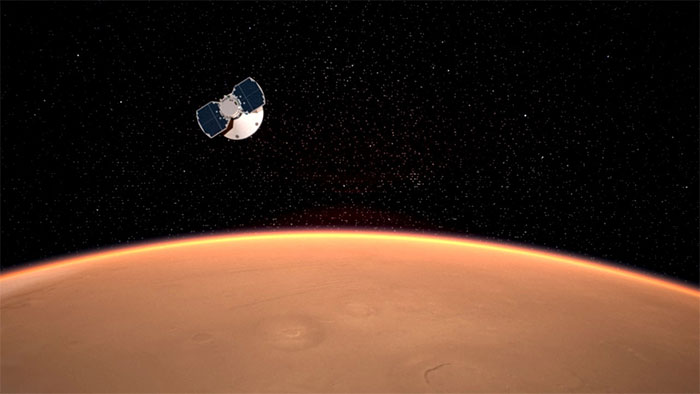 Tàu InSight thực hiện thăm dò quanh sao Hỏa. (Ảnh: NASA Mars Exploration).