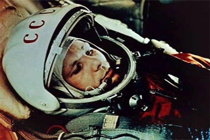 Yury Gagarin là người đầu tiên bay vào vũ trụ. (Ảnh: Getty).